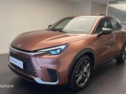 Gris Occasion 2025 Lexus LBX SUV | 36 990 € (Prix juste)