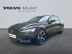 Noir onyx métallisé Utilisé 2024 Volvo V60 Plus Break | 48 999 € (Prix assez cher)