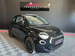 Noir Utilisé 2021 Fiat 500e Citadine | 15 900 € (Prix juste)