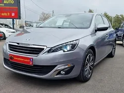 Gris Utilisé 2016 Peugeot 308 Allure Berline | 8 890 € (Prix cher)
