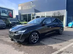 Noir Utilisé 2023 Peugeot 308 Allure Citadine | 23 490 € (Prix juste)