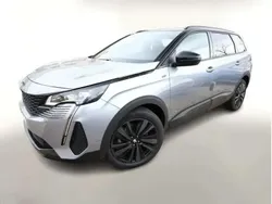 Gris Utilisé 2024 Peugeot 5008 GT Monospace | 38 871 €