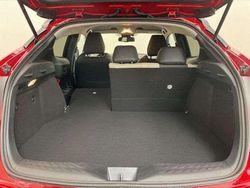 Utilisé 2023 Toyota C-HR SUV | 26 990 € (Prix juste)