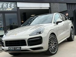 Gris Utilisé 2020 Porsche Cayenne SUV | 58 990 € (Prix juste)