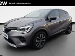 Noir Utilisé 2023 Renault Captur Evolution SUV | 16 890 € (Prix juste)