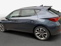Gris Utilisé 2024 Seat Leon FR Berline | 27 990 € (Bon prix)