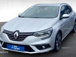 Blanc Utilisé 2019 Renault Mégane GrandTour Intens Break | 16 989 € (Prix juste)