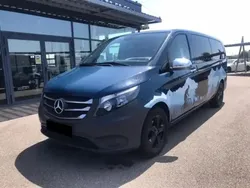 Bleu Utilisé 2016 Mercedes Vito Monospace | 30 990 € (Prix assez cher)