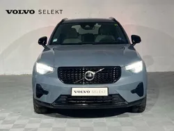 Gris Utilisé 2023 Volvo XC40 Plus SUV | 42 900 € (Prix cher)