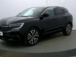Noir Utilisé 2024 Renault Austral Iconic SUV | 34 590 € (Prix juste)