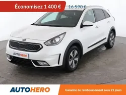 Blanc Utilisé 2017 Kia Niro Active SUV | 15 190 € (Bon prix)
