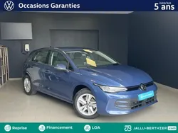 Bleu Utilisé 2024 VW Golf VIII Life | 24 980 € (Prix juste)