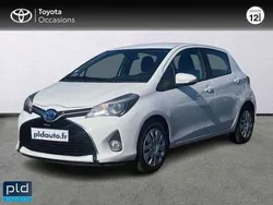 Utilisé 2016 Toyota Yaris Hybrid Berline | 12 990 € (Prix juste)