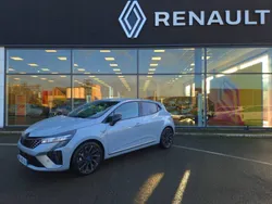 Utilisé 2024 Renault Clio V Esprit Alpine Citadine | 26 590 € (Prix cher)
