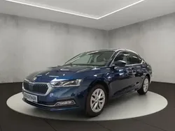 Bleu Utilisé 2022 Skoda Octavia Style Berline | 27 400 € (Prix juste)