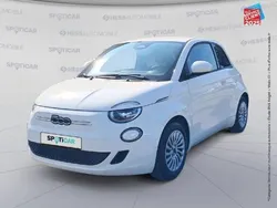 Blanc Utilisé 2022 Fiat 500e Action Citadine | 10 999 € (Prix juste)