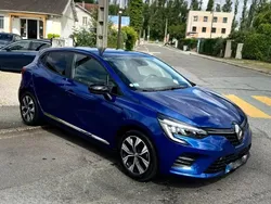 Bleu Utilisé 2023 Renault Clio V Evolution Berline | 14 990 € (Prix juste)