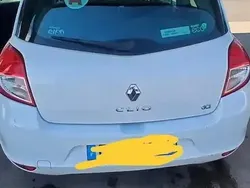 Utilisé 2011 Renault Clio II Dynamique Berline | 5 000 € (Prix assez cher)
