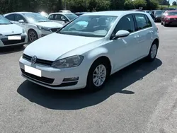 Blanc Utilisé 2014 VW Golf VII Trendline Berline | 10 990 € (Prix juste)