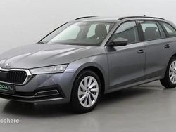 Gris Utilisé 2024 Skoda Octavia Ambition Break | 23 499 € (Super prix)