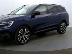 Bleu Utilisé 2024 Renault Espace Iconic Monospace | 40 680 € (Prix juste)