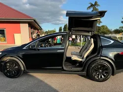 Noir Utilisé 2020 Tesla Model X SUV | 49 990 € (Prix assez cher)