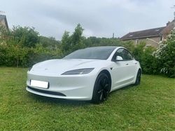 Blanc Utilisé 2023 Tesla Model 3 Standard Range Plus Berline | 34 000 € (Prix assez cher)