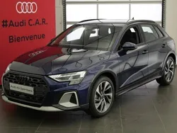Bleue Utilisé 2024 Audi A3 Design Coupé | 45 591 €