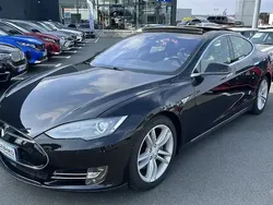 Noir Utilisé 2015 Tesla Model S Berline | 29 990 €