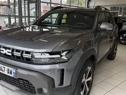 Utilisé 2025 Dacia Duster Journey SUV | 27 990 € (Bon prix)