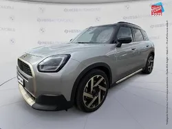 Utilisé 2024 Mini Countryman Favoured SUV | 37 999 €