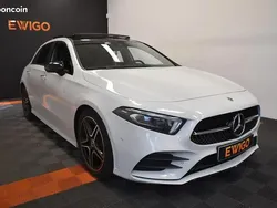 Blanc Utilisé 2022 Mercedes A200 AMG line Berline | 30 990 € (Prix juste)