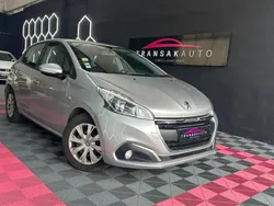 Gris Utilisé 2016 Peugeot 208 Allure Citadine | 5 990 € (Bon prix)