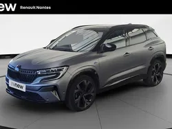 Gris Utilisé 2023 Renault Austral Techno Esprit Alpine SUV | 28 990 € (Prix juste)