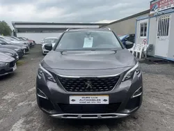 Blanc Utilisé 2021 Peugeot 5008 GT-line Monospace | 21 999 € (Bon prix)