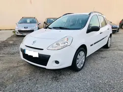 Blanc Utilisé 2010 Renault Clio GrandTour Dynamique Break | 5 000 €