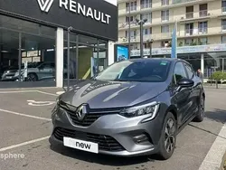 Gris Utilisé 2023 Renault Clio V Evolution Berline | 16 299 € (Prix juste)