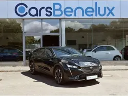 Noir Utilisé 2024 Peugeot 408 Allure Berline | 24 950 € (Prix juste)