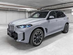 Gris Nouvelle 2025 BMW X5 Sport Line SUV | 110 666 € (Prix assez cher)
