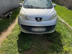 Gris Utilisé 2006 Peugeot 107 Urban Move Citadine | 3 790 €