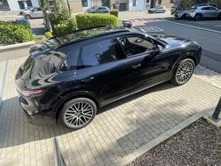 Noir Utilisé 2021 Porsche Cayenne SUV | 61 500 € (Prix juste)