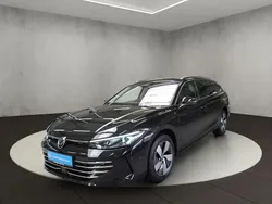 Noir Utilisé 2024 VW Passat Elegance Break | 50 300 €