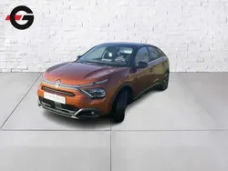 Beige Utilisé 2022 Citroën e-C4 Shine Berline | 26 990 €