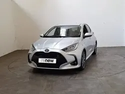 Gris Utilisé 2021 Toyota Yaris Hybrid Citadine | 20 400 € (Prix juste)