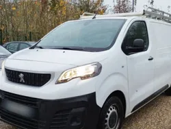 Utilisé 2019 Peugeot Expert Van | 13 990 € (Prix juste)