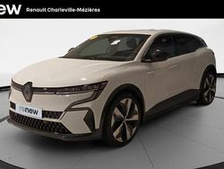 Blanc Occasion 2022 Renault Megane E-Tech Techno Berline | 19 990 € (Prix assez cher)