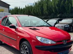 Utilisé 2008 Peugeot 206 Citadine | 4 990 € (Prix assez cher)