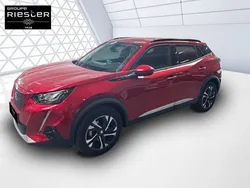 Rouge Utilisé 2021 Peugeot e-2008 Allure SUV | 19 980 € (Prix juste)