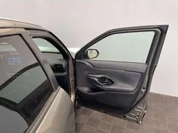 Utilisé 2022 Toyota Yaris Hybrid | 23 990 € (Prix juste)