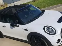 Blanc Utilisé 2017 Mini Cooper S Cabriolet Cabriolet | 21 950 € (Prix juste)
